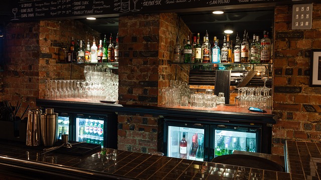 Center Bar